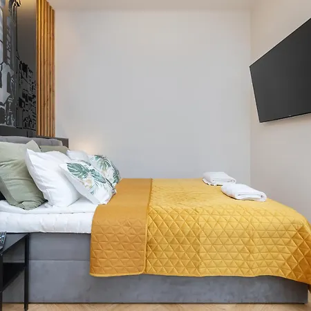 Elegancki Apartament Seredynskiego Nad Motlawa By Renters Danzig