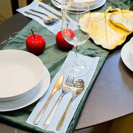 Elegancki Apartament Seredynskiego Nad Motlawa By Renters * Gdansk