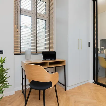 Elegancki Apartament Seredynskiego Nad Motlawa By Renters Gdansk