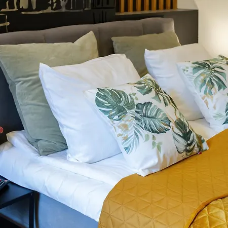 Apartamento Elegancki Apartament Seredynskiego Nad Motlawa By Renters Gdansk